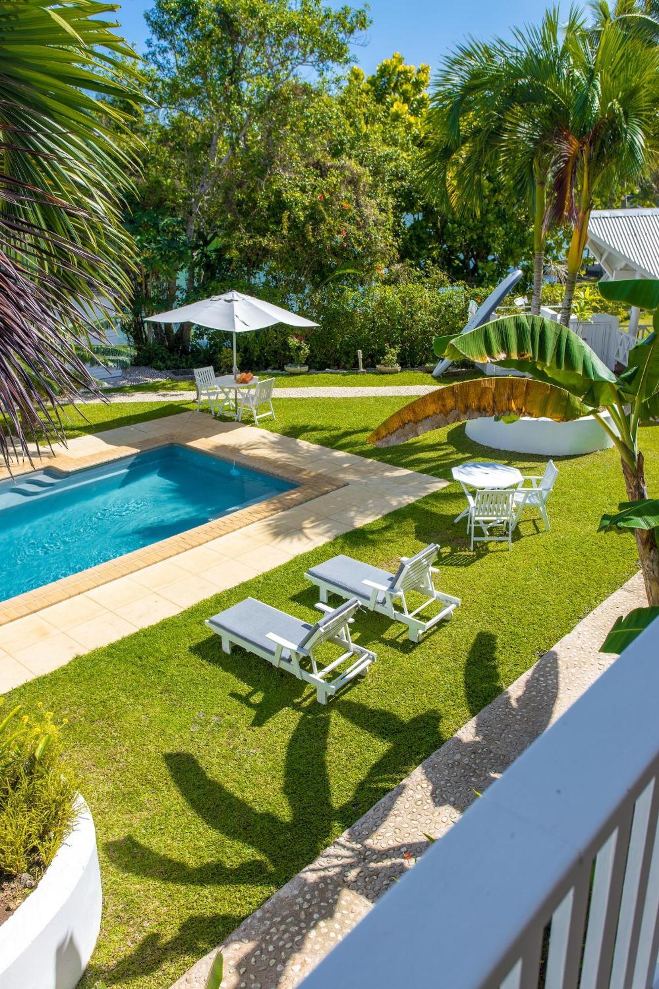 Tropicana Lagoon Apartments Port Vila Esterno foto