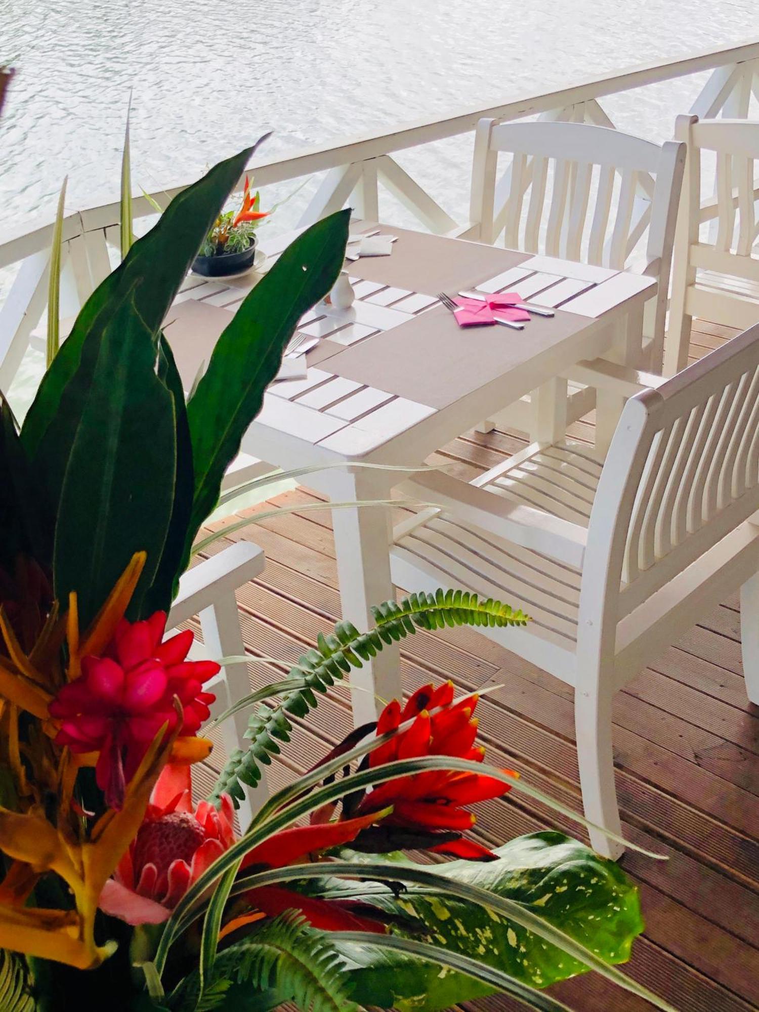 Tropicana Lagoon Apartments Port Vila Esterno foto