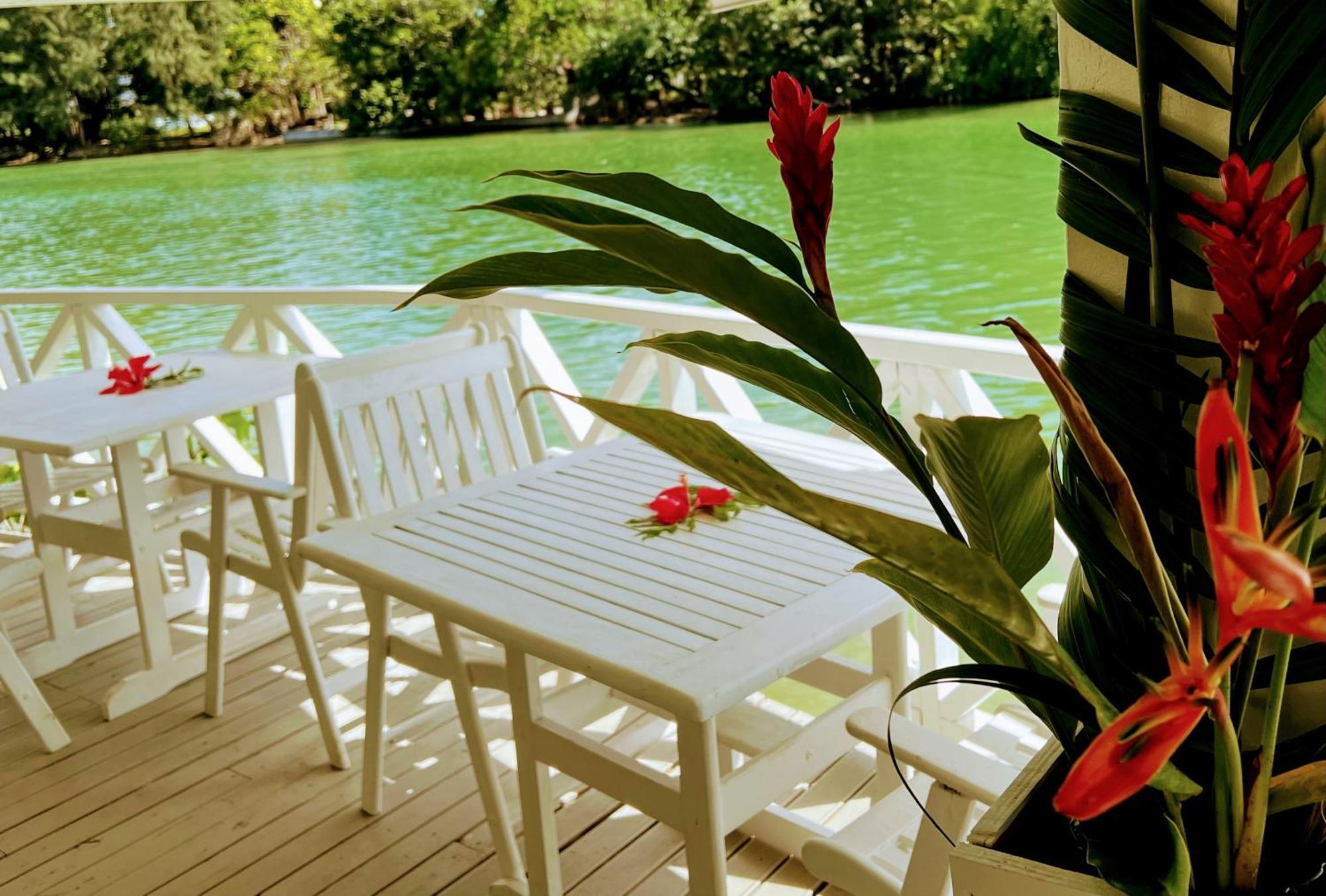 Tropicana Lagoon Apartments Port Vila Esterno foto